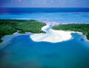Mauritius Ile Aux Cerfs 300x229 Spunti di viaggio: reportage Mauritius, l’Isola della bellezza e dell’armonia…. 