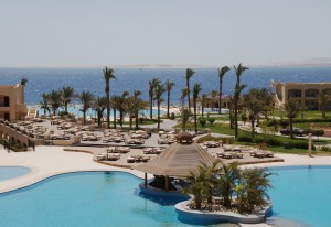 Cleopatra Luxury Resort on Cleopatra Luxury Resort Sharm El Sheikh1 300x206 I Roadshow Di I