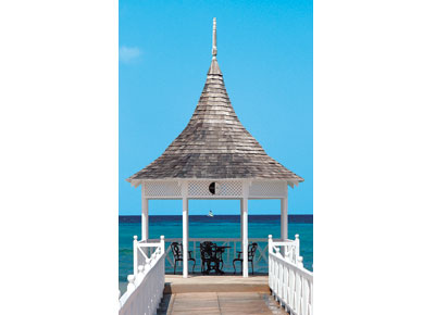 In Jamaica l’elegante Half Moon Resort offre ai suoi ospiti la buona gastronomia, yoga e golf