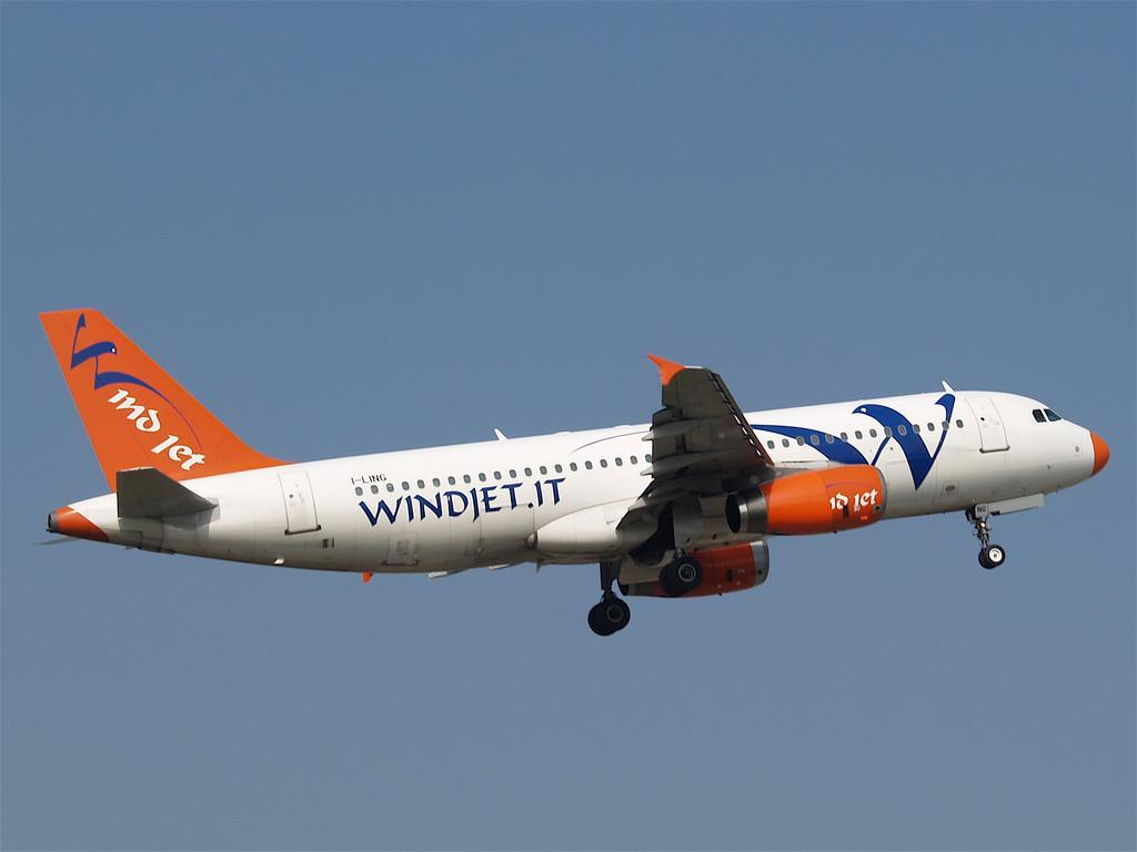 Wind Jet: per l’estate collegamenti da Forlì per Zante e Olbia