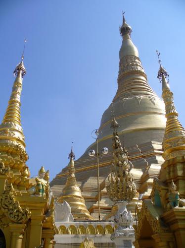Azonzo Travel in Myanmar e Cambogia