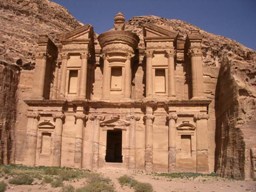 Per la Giordania aumentano gli incassi turistici