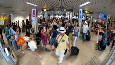 Aeroporto Rimini-San Marino: boom di passeggeri tedeschi, inglesi e austriaci