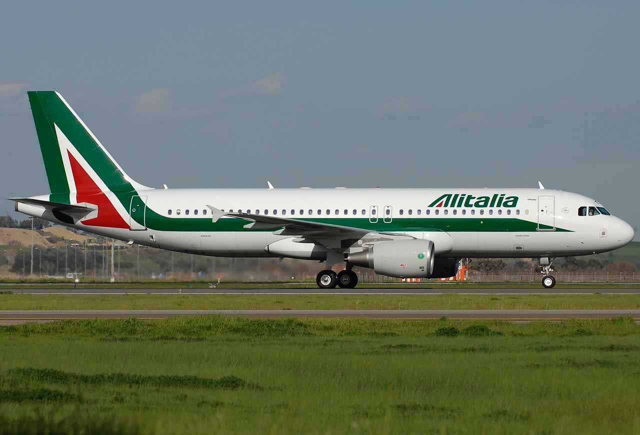 Alitalia firma con GE Aviation un contratto per ridurre il consumo di carburante