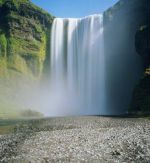 Azonzo in Islanda per ammirare la natura selvaggia