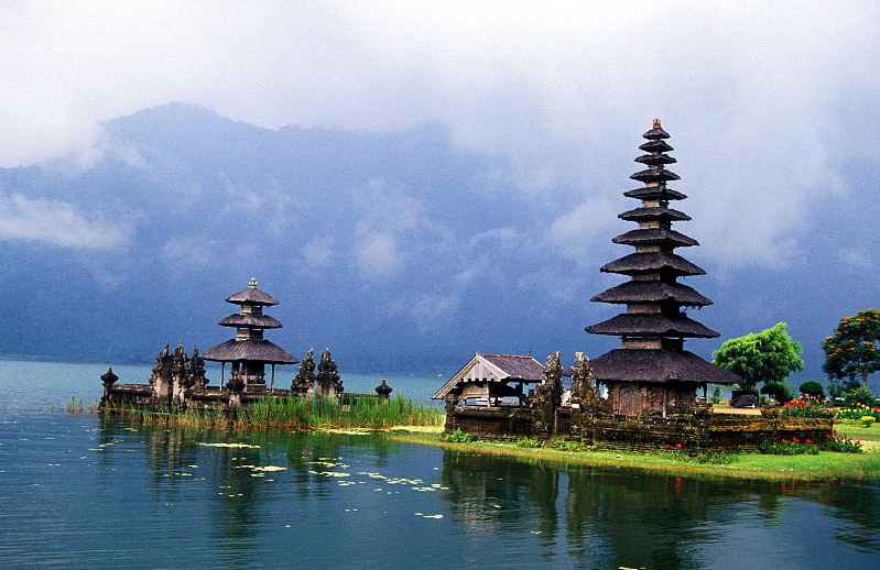 Mappamondo rilancia Bali e Lombok per i viaggi di nozze