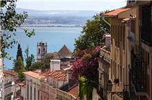 A giugno Lisbona è in “Festas”