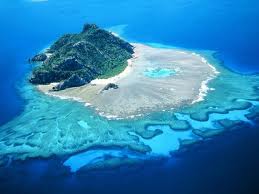Alle Fiji oltre 700 turisti