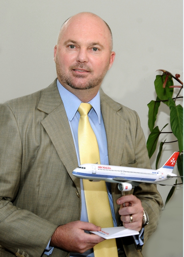 La ristrutturazione di Air Malta affidata a Ray Hart