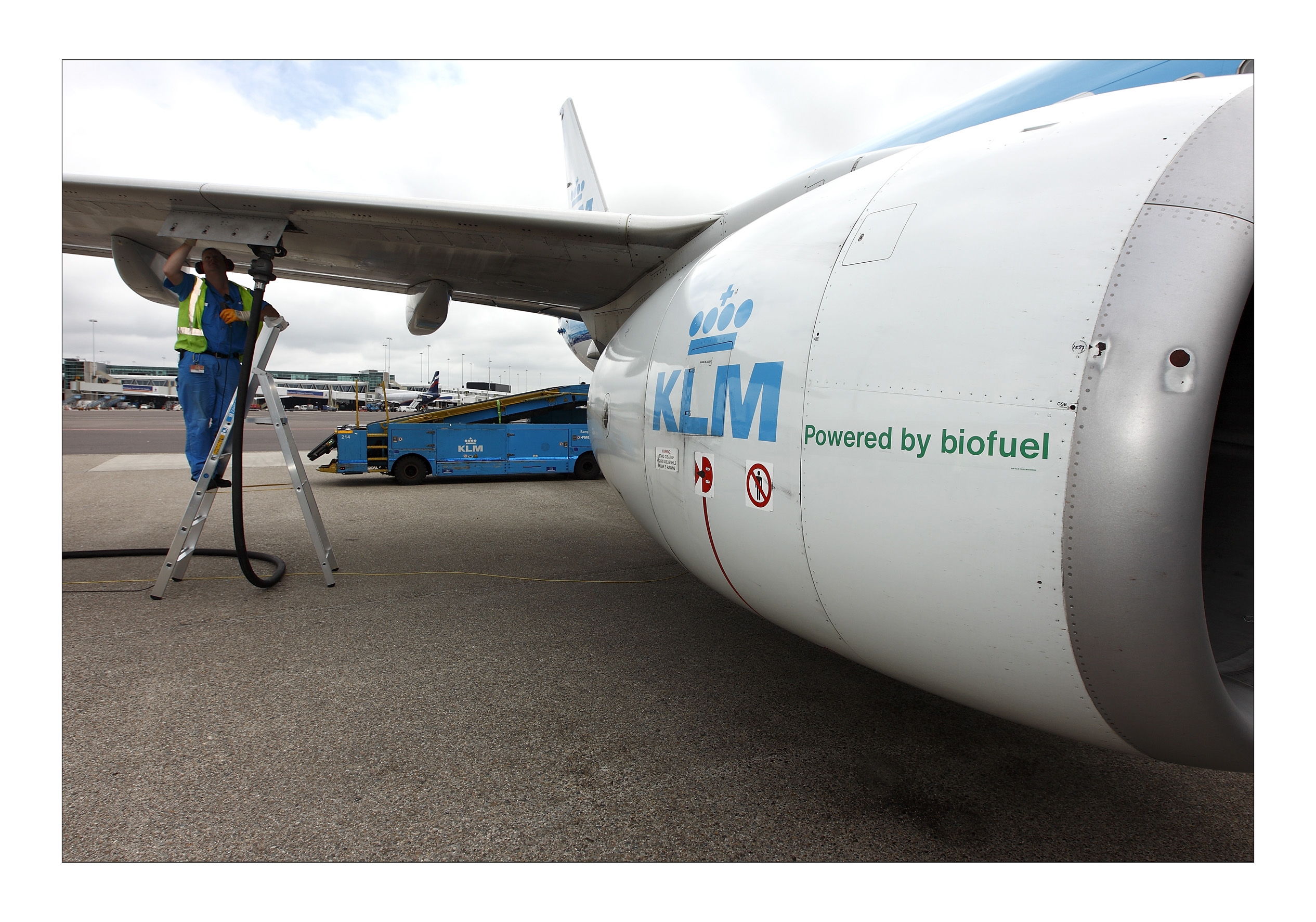Primo volo commerciale a biokerosene per KLM