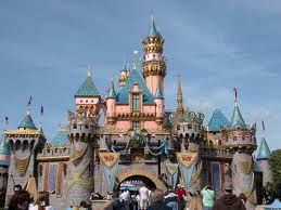 Disneyland Paris in promozione con “I giorni irripetibili” e festeggiamenti per il 20° Anniversario