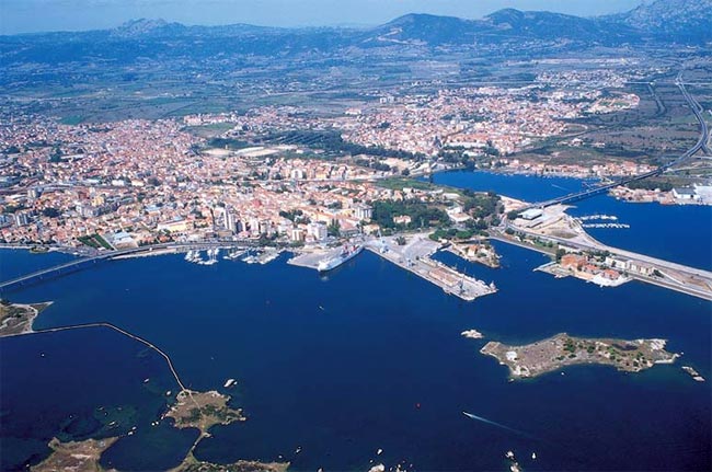 Sardegna: nel 2012 decremento del 16%. I trasporti devono migliorare