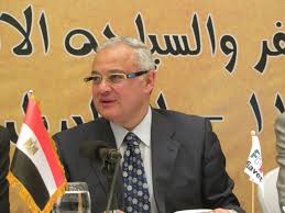 Crisi Egitto. In Francia il Ministro H. Zaazou promuove la sicurezza del paese