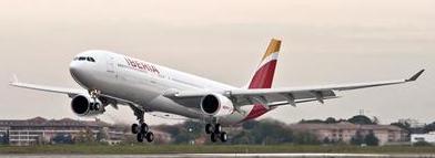 Iberia si accorda con  personale bordo, stipendi -14%