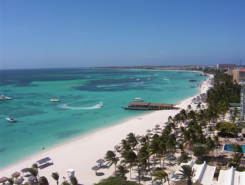 Isola di Aruba: ecco 5 esperienze che renderanno indimenticabile il tuo viaggio ai Caraibi
