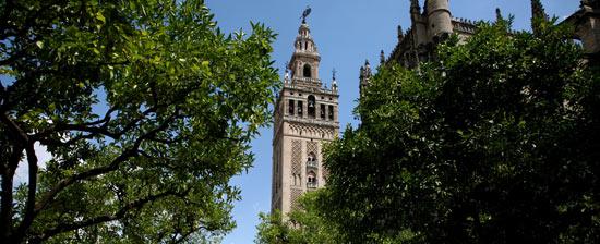 Per la Spagna altro record turismo. L’anno si può chiudere con 63 milioni di turisti
