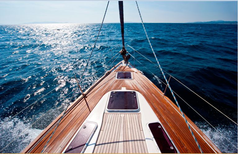 Costa del Vesuvio, parte la promozione charter a vela