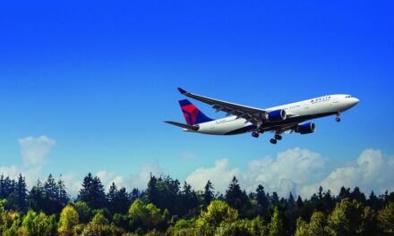 Delta impegna 1 miliardo di dollari per diventare la prima compagnia aerea a zero emissioni di carbonio a livello globale