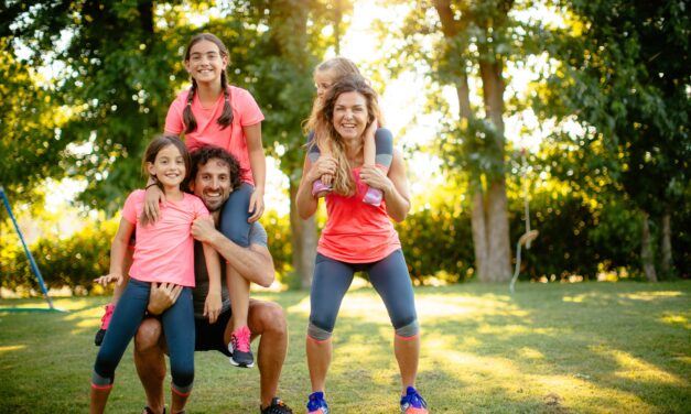 Vacanze all’insegna del trekking e passeggiate all’aria aperta? Prepariamoci con Marco Caggiati