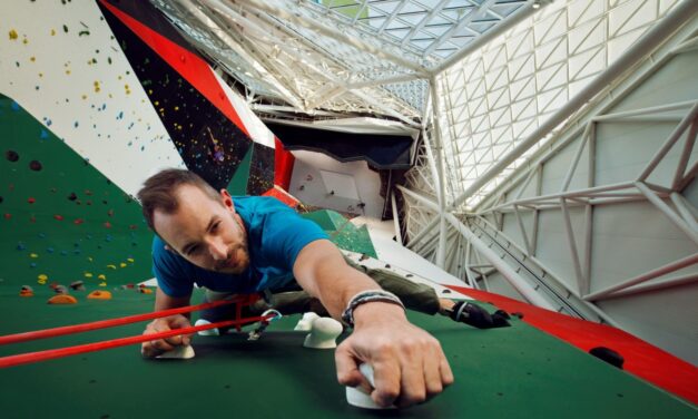 CLYMB™ Abu Dhabi batte due GUINNESS WORLD RECORDS™