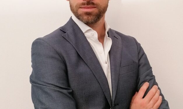 FUTURA VACANZE POTENZIA IL MANAGEMENT COMMERCIALE: