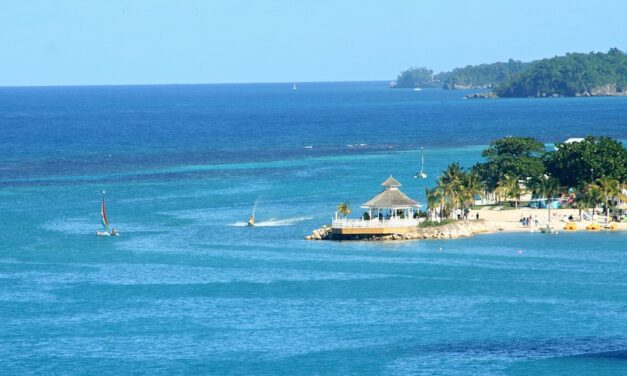 Fuga d&rsquo;inverno in Giamaica tra musica, arte e relax