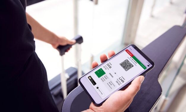 Emirates passa al digitale. Niente più carte d’imbarco cartacee per chi parte da Dubai