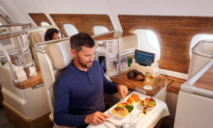 Emirates: nuovo servizio per preordinare i pasti a bordo