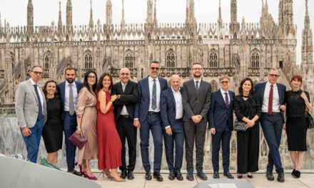 ACI blueteam inaugura  Lounge Duomo a Milano