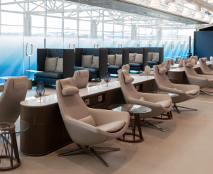 Ita Airways: architettura sostenibile in aeroporto e il suo l’Hangar Lounge ottiene la prestigiosa Certificazione LEED
