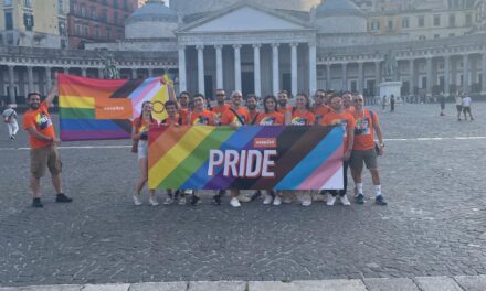 easyJet di nuovo al fianco di Napoli Pride per promuovere i valori dell’inclusione e della diversità