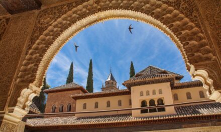 La Spagna a piedi,  il viaggio che inizia con un passo