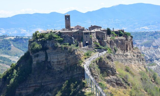 ITALIANI IN VIAGGIO: IL BOOM DEL TURISMO DEI TERRITORI