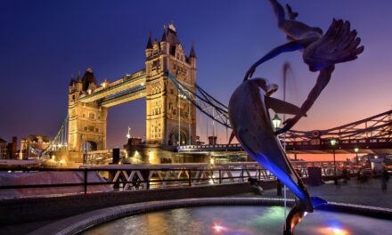 Londra: l’eterna metropoli tra corone e avanguardia