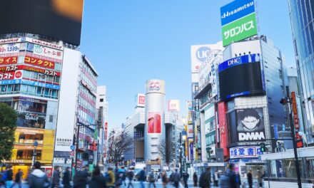 CAPODANNO A TOKYO: LA CITTÀ PREMIATA BEST OVERALL DESTINATION 2025