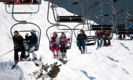 Indagine di Altroconsumo sui rincari degli skipass nelle località sciistiche