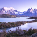 Dal 19 al 30 marzo 2026, Spazio b5 a Bologna ospita la mostra fotografica “Discendere o salire”…Patagonia e deserto cileno