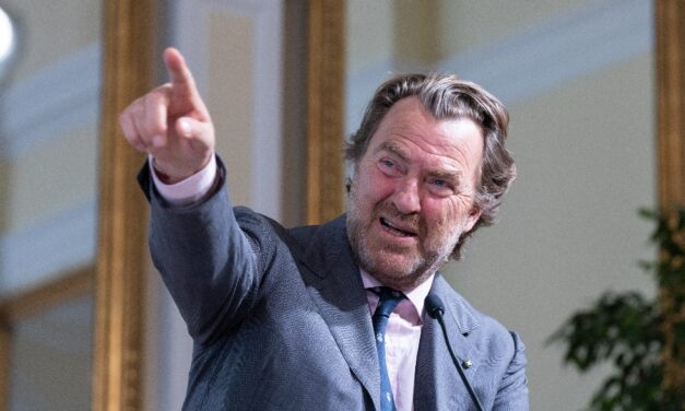 Bernabò Bocca confermato alla guida di Federalberghi. Voto all’unanimità per il futuro dell’ospitalità