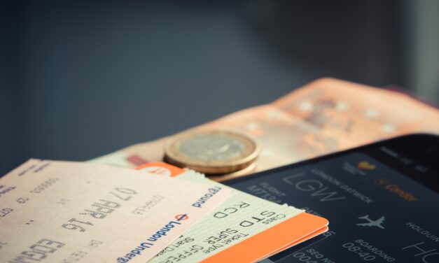 QUALE CANALE SCEGLIERE PER ACQUISTARE UN BIGLIETTO AEREO?