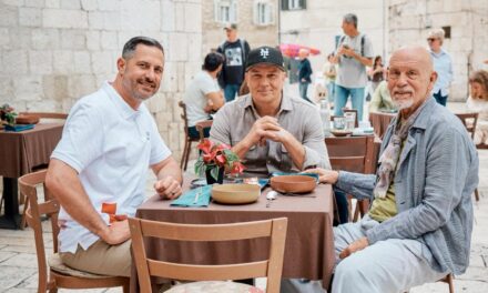 John Malkovich è il nuovo volto della Croazia. L’attore protagonista della nuova campagna turistica globale