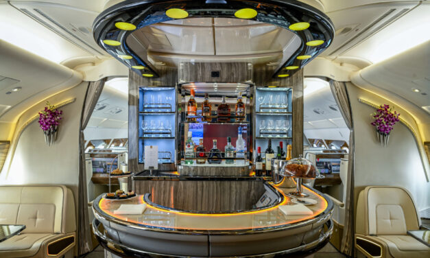 Emirates rinnova i suoi grandi aerei. Debutta la nuova classe Premium Economy