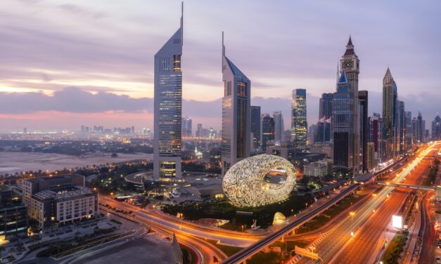 Estate a Dubai: Emirates lancia la nuova campagna globale con soggiorni di lusso inclusi
