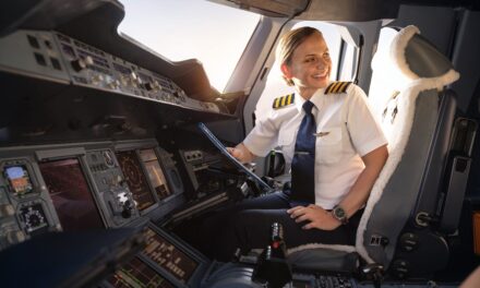 Etihad Airways accelera l’espansione globale: al via il maxi-piano di reclutamento piloti in Europa e Turchia