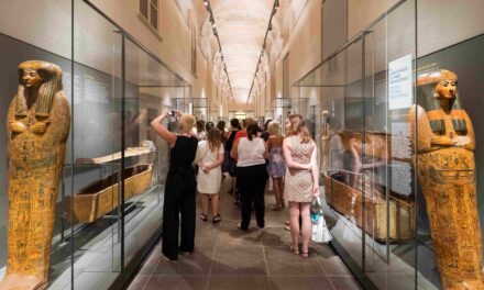 Torino, la cultura si accende di sera. Torna l’apertura gratuita del Museo Egizio firmata Francorosso