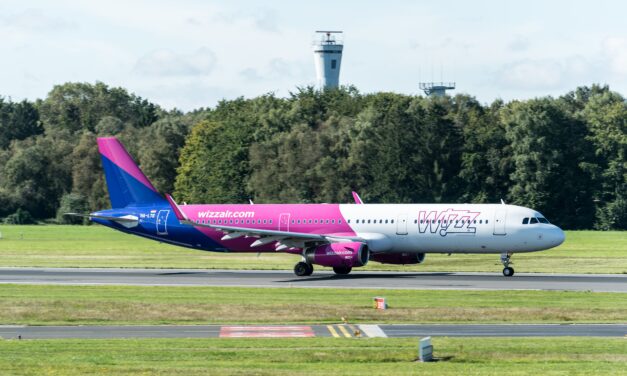 Cieli sempre connessi: Wizz Air dice addio all&rsquo;isolamento digitale in volo