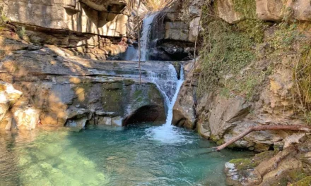 Trekking d’estate: la magia nascosta delle Cascate del Carigiola