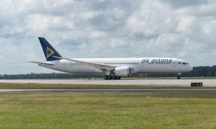 Air Astana: il primo Boeing 787-9 dà il via ai test di volo