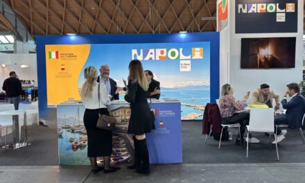 Napoli protagonista al TTG di Rimini: il mare e i grandi eventi per rilanciare il turismo internazionale