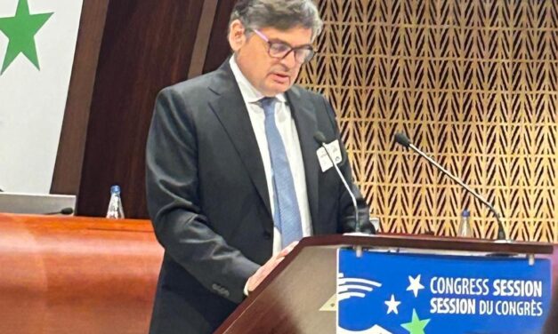 Capri porta l’iperturismo a Strasburgo: “Servono normative europee condivise”